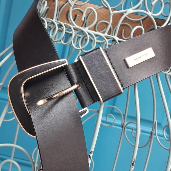 MK Genuine Leather Belt Wide Black Belt Classic Wardrobe Keeper Michael Kors - Picture 6 of 14